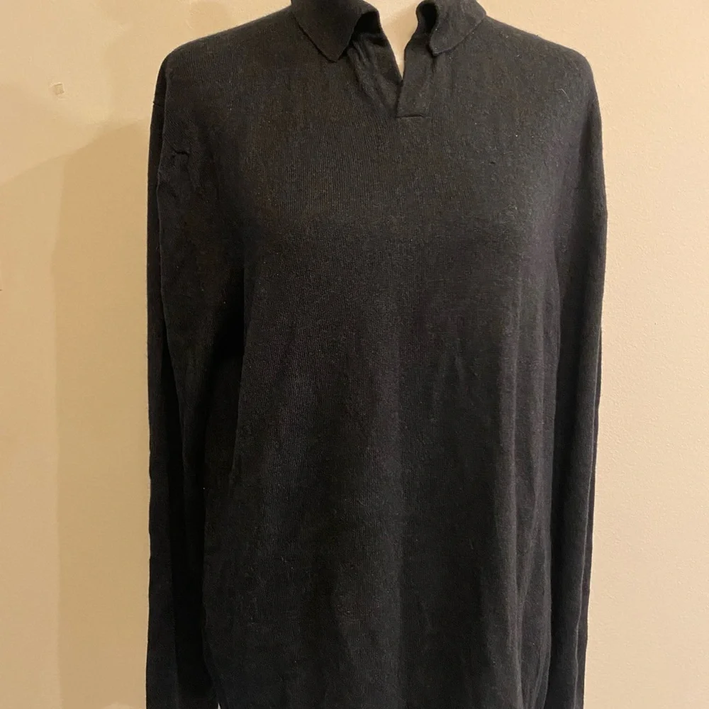Banana Republic Men's Charcoal V-Neck Sweater silk and cashmere size Large